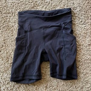 Lululemon power thru hi rise 6”  size 4 shorts
